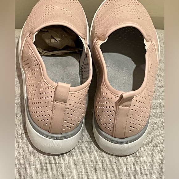 ROCKPORT Truflex Parissa Perf Gore Light Pink Slip on shoe, SIZE 9 - Picture 4 of 8
